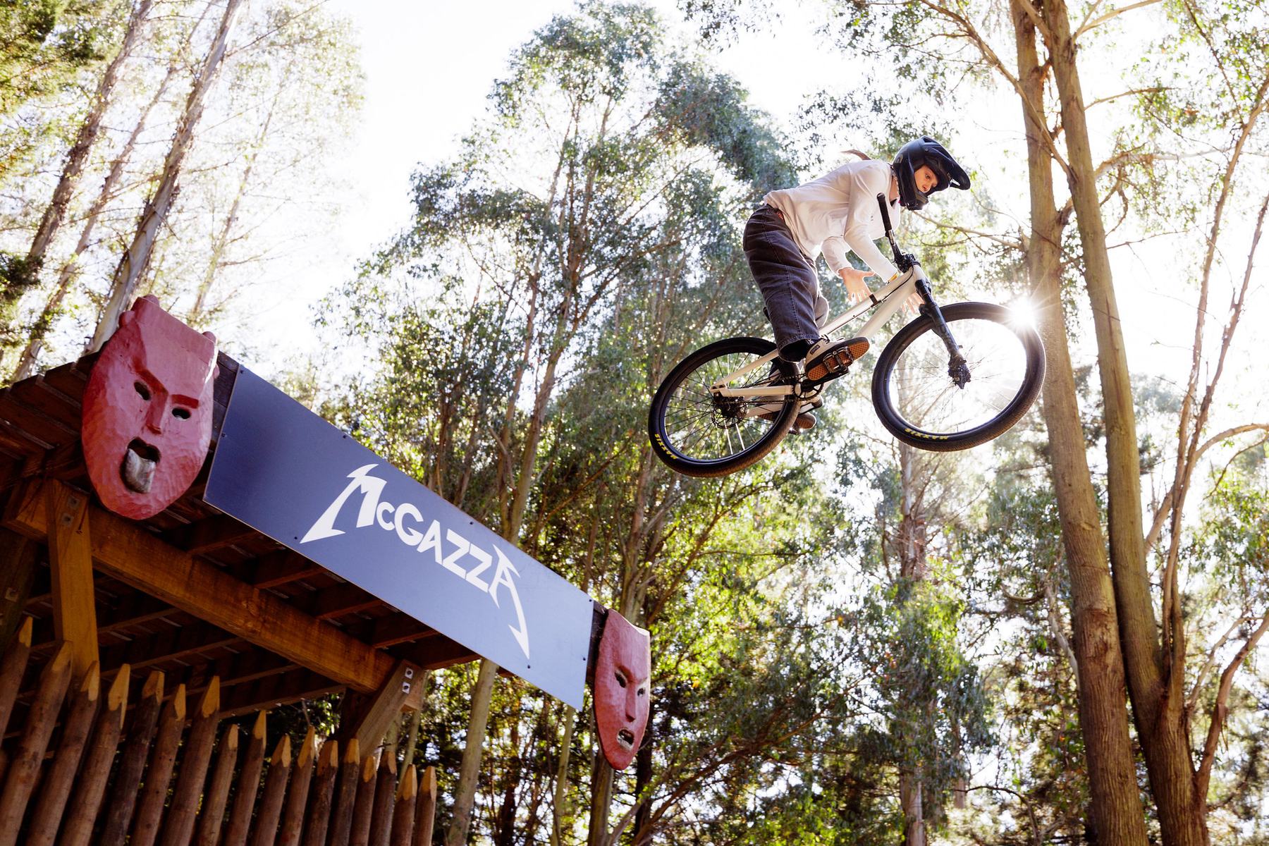 Rider whips past the McGazza tribute at Rotorua